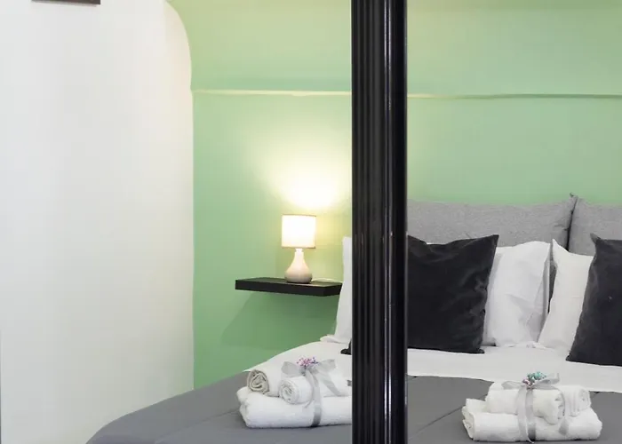 Seventeen نابولي