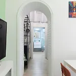 Seventeen Apartment Neapel
