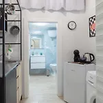 Apartment Seventeen