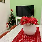 Seventeen Apartment Neapel